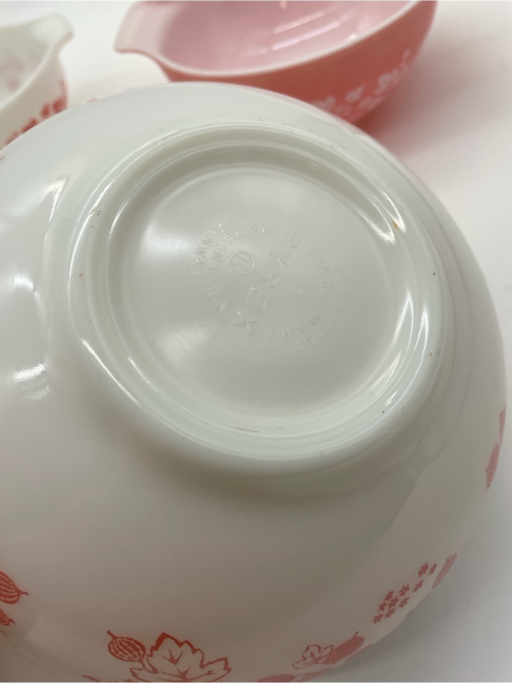 Vintage Pyrex Pink Gooseberry Cinderella Mixing Bowl Set 441 442 443 444 - Picture 11 of 13